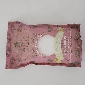 Mom Bomb Mineral Rich Eucalyptus Rose Epsom Salt Soak 3 lb pkg NWT